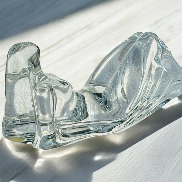 Flawless,Rare Baccarat Crystal   Sensuous “Reclining Woman" - Picture 5 of 9